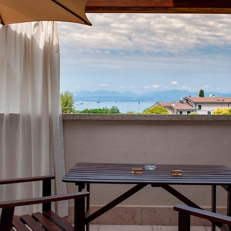 La Fattoria Apartments Lazise Eksteriør bilde